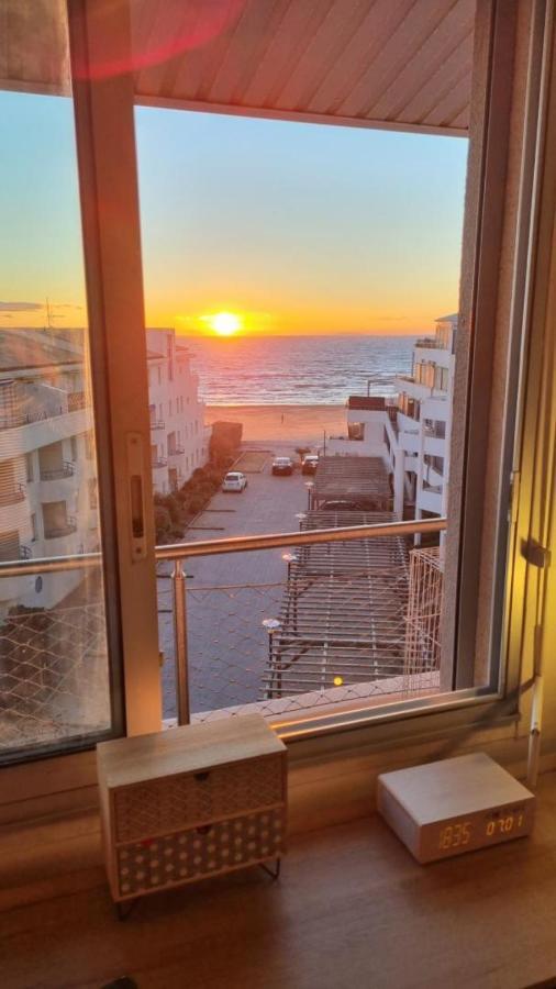 Residence Chateau Leenhardt - Appartement T2 Face A La Mer ル・グロー・デュ・ロワ エクステリア 写真